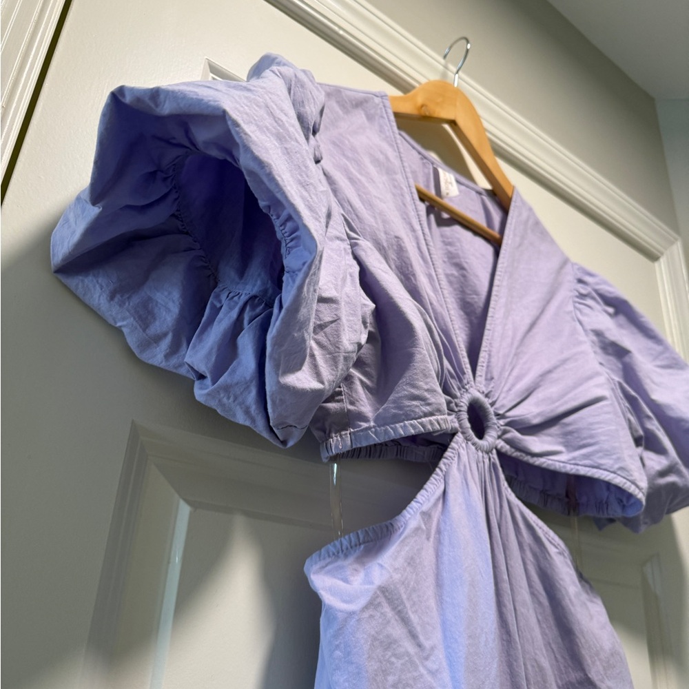 Lavender Tiered Maxi Dress with Front Ring & Puff Sleeve open back 100% cotton - Picture 7 of 13